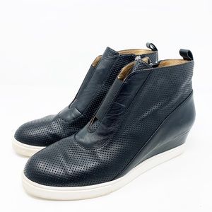 Linea Paolo Anna Wedge Sneaker Bootie Black 9.5